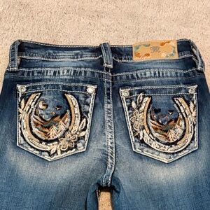 Miss Me Cowgirl Embellished Mid-rise Capris